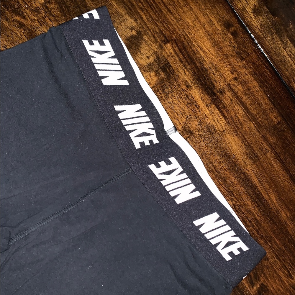 Nike leggings